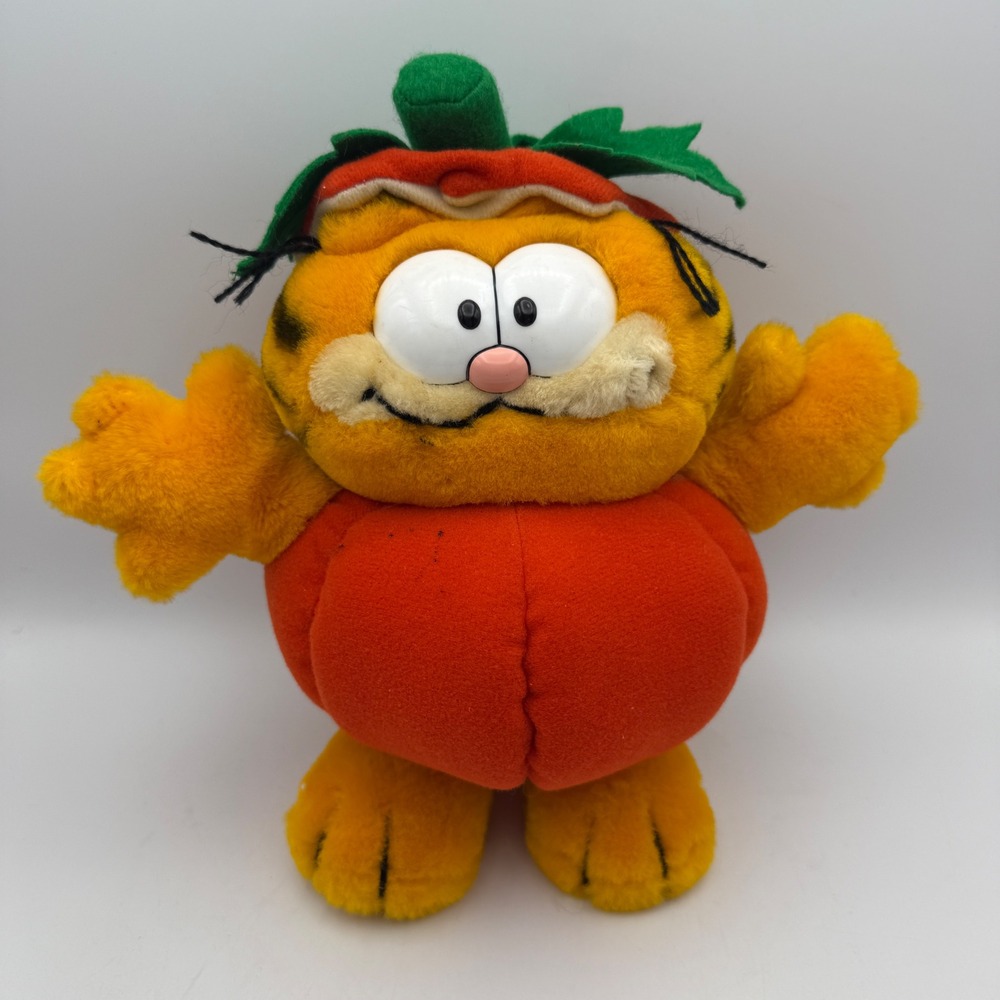 Dakin Garfield Plush 10in Orange Pumpkin Costume Vintage 1981 Halloween